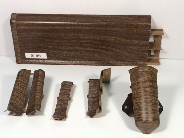 Плинтус Deconika 70 291 заглушка орех