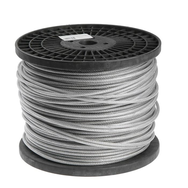 Трос стальной в оплетке  3/4мм